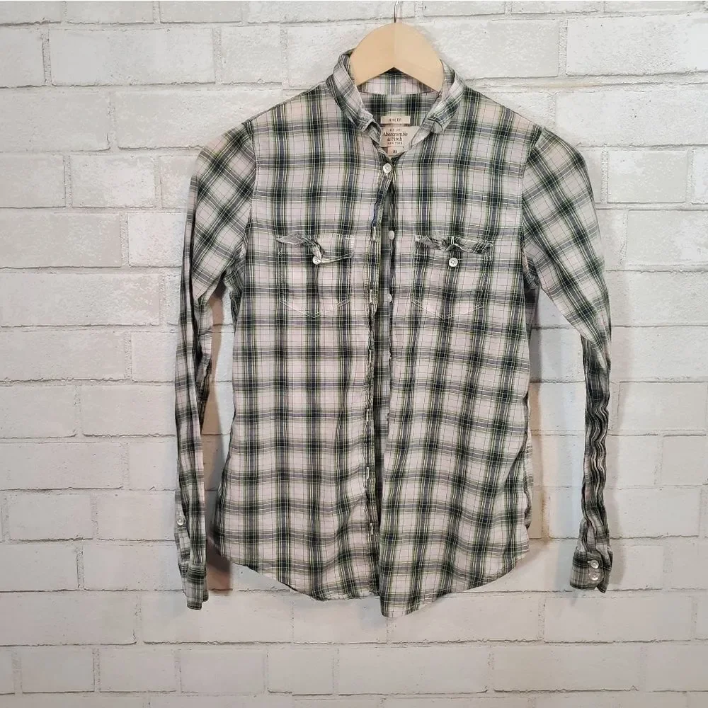 Abercrombie & Fitch full button down top